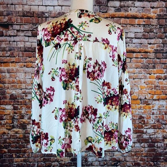 Umgee Long Sleeve Floral Button Down Blouse - Picture 6 of 8